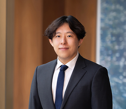 Alexander Song Photo